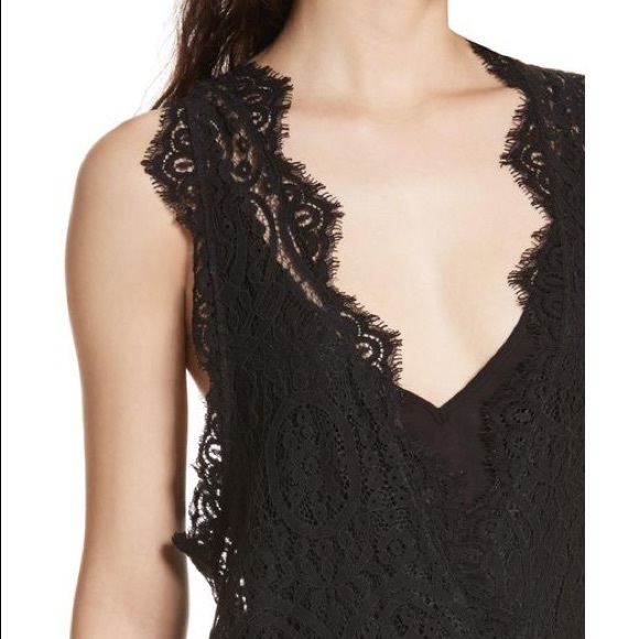 ♥️Sold on Ⓜ️♥️🎉HP🎉NWT Free People lace dress - Picture 3 of 8
